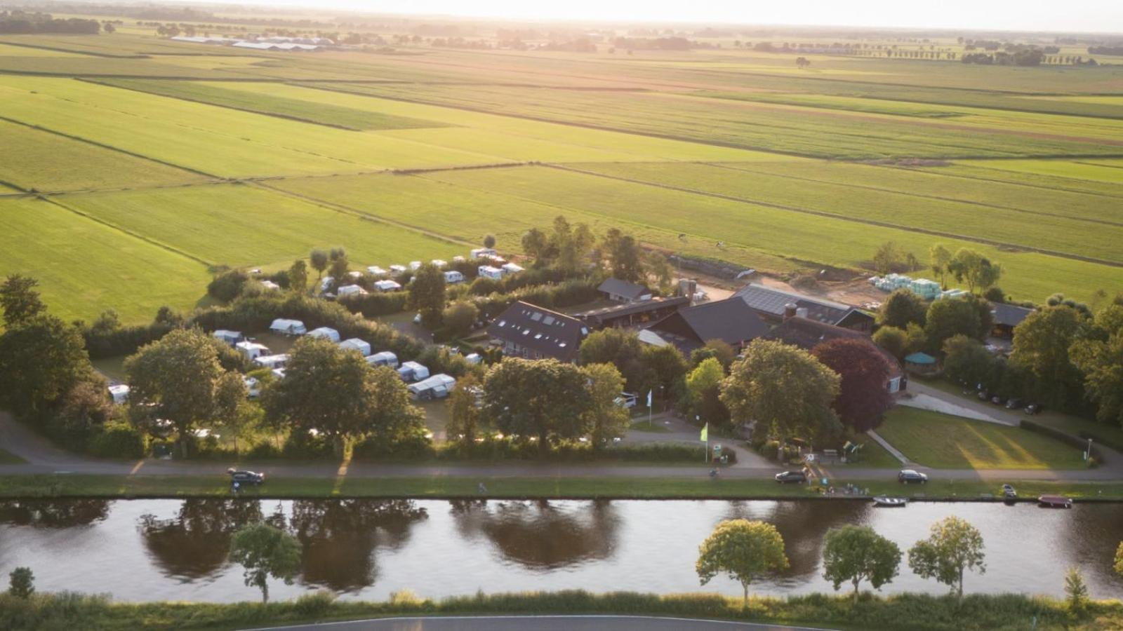 Hoeve Montigny B&B Giethoorn Eksteriør bilde